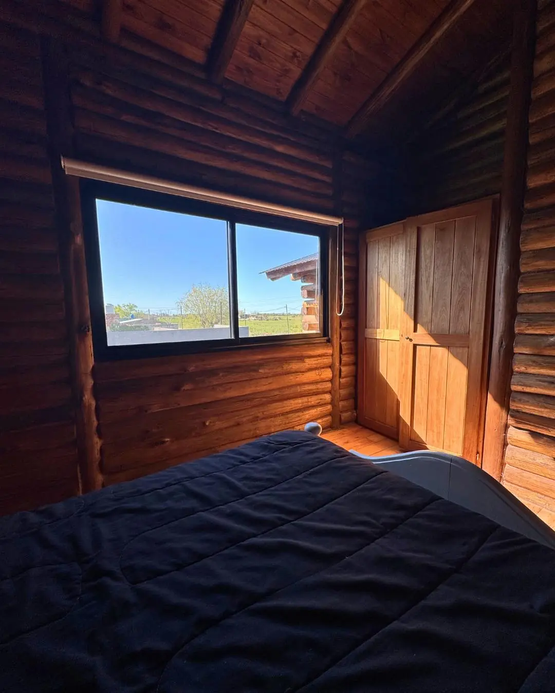 La ventana de la habitación matrimonial.
